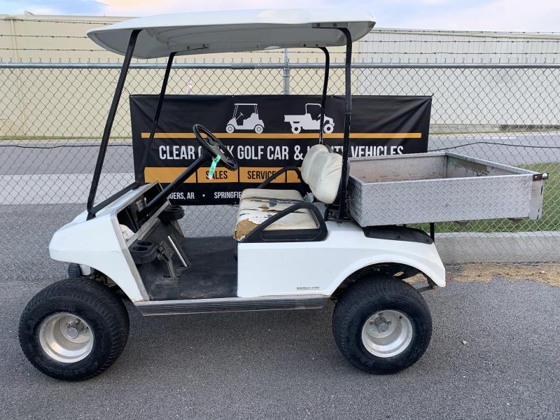 2000 Club Car DS Gas Golf Cart 2000 Club Car DS Gas Golf Cart