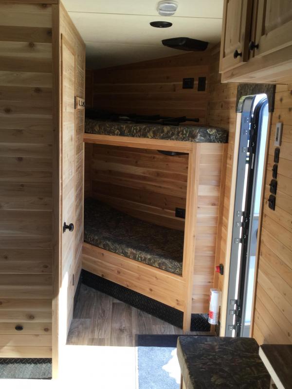 2020 Glacier 24 Rv Ice Fish House Trailer Sheehan Trailers