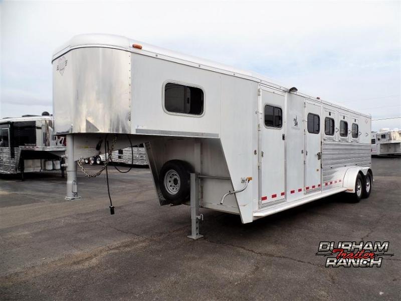 2005 Hart Trailers 4Horse Gooseneck Trailer w/ Dressing Room Horse Trailer 2005 Hart Trailers 4Horse Gooseneck Trailer w/ Dressing Room Horse Trailer