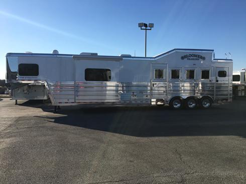 2019 Bloomer 4 Horse 16ft Short Wall Horse Trailer 2019 Bloomer 4 Horse 16ft Short Wall Horse Trailer
