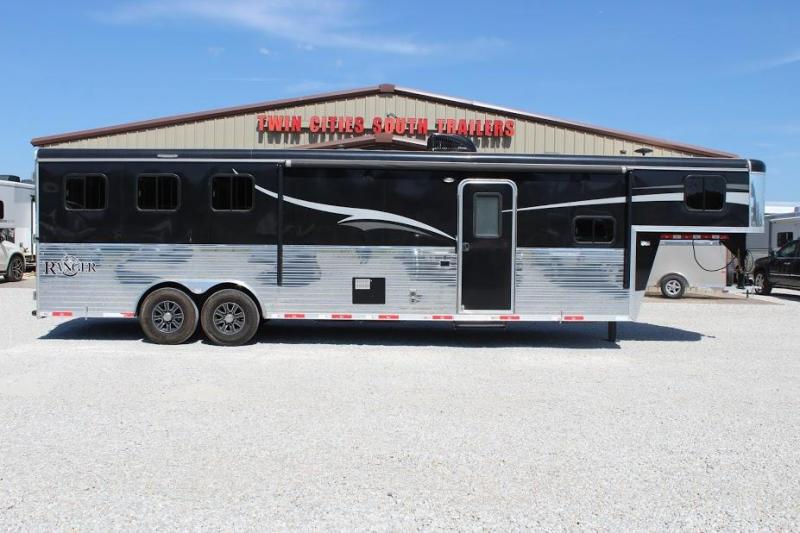 2015 Bison 3 horse with 2015 Bison 3 horse with