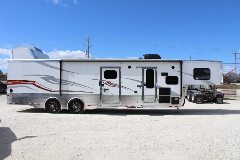 2021 Sundowner ToyHauler 2021 Sundowner ToyHauler