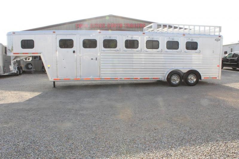 1998 Hart Trailers Dressing Room Horse Trailer 1998 Hart Trailers Dressing Room Horse Trailer