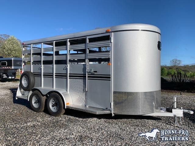 2020 Bee 16' Stock Bumper Pull w/Center Gate 2020 Bee 16' Stock Bumper Pull w/Center Gate
