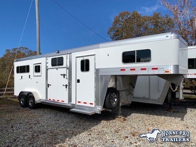 2021 4-Star 2+1 Gooseneck- 22' w/ROOF INSULATION & FANS! 2021 4-Star 2+1 Gooseneck- 22' w/ROOF INSULATION & FANS!