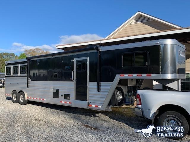 2020 Cimarron 3 Horse 13'6 Outback Living Quarters w/Slide Out- WERM FLOORING & RAMP! 2020 Cimarron 3 Horse 13'6 Outback Living Quarters w/Slide Out- WERM FLOORING & RAMP!