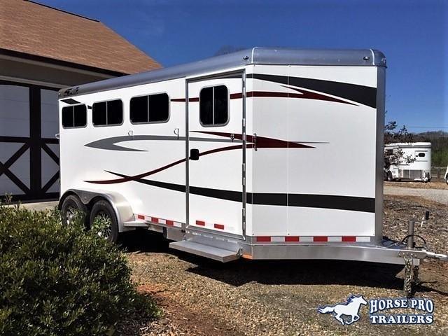 2020 4-Star 3 Horse Slant Load Bumper Pull w/ROOF INSULATION & STUD PANEL 2020 4-Star 3 Horse Slant Load Bumper Pull w/ROOF INSULATION & STUD PANEL