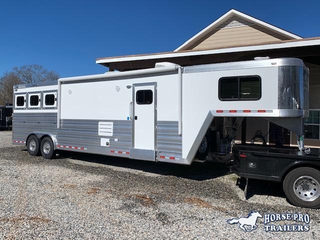 2020 Cimarron 3 Horse 12'8 Outback Living Quarters w/FULL WIDTH RAMP 2020 Cimarron 3 Horse 12'8 Outback Living Quarters w/FULL WIDTH RAMP