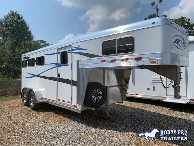 2020 4-Star 3 Horse Slant Load Gooseneck 2020 4-Star 3 Horse Slant Load Gooseneck