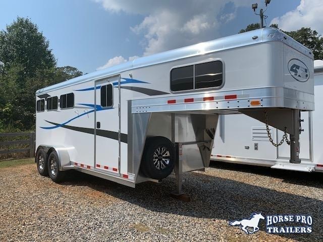 2020 4-Star 3 Horse Slant Load Gooseneck 2020 4-Star 3 Horse Slant Load Gooseneck