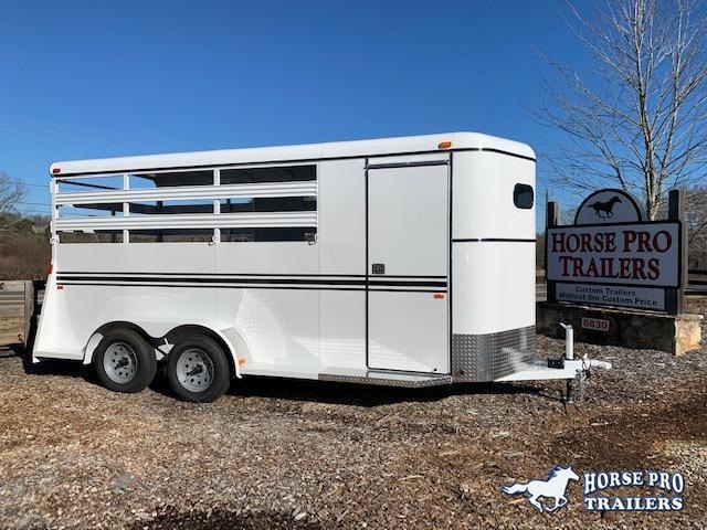 2020 Bee 3 Horse Slant Load Bumper Pull w/Stock Sides 2020 Bee 3 Horse Slant Load Bumper Pull w/Stock Sides