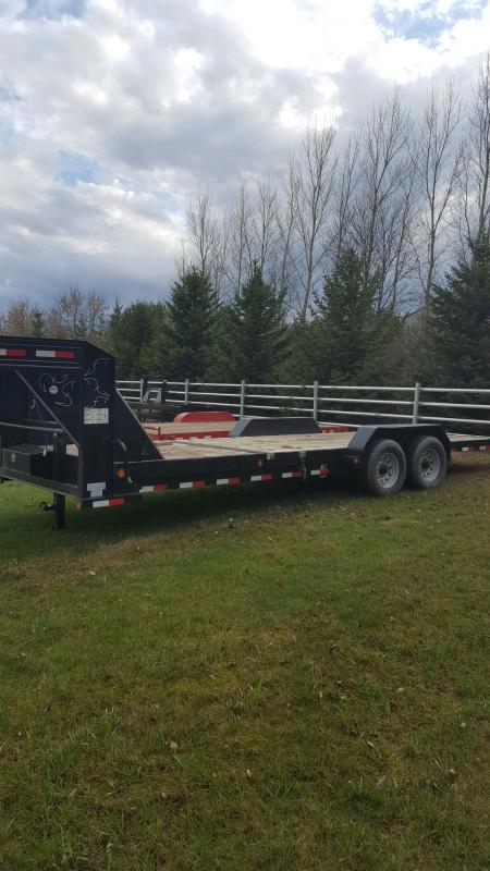 2011 Load Trail Load Trail 83x20 Tilt-n-Go Gooseneck Tandem Axle Flatbed Trailer 2011 Load Trail Load Trail 83x20 Tilt-n-Go Gooseneck Tandem Axle Flatbed Trailer