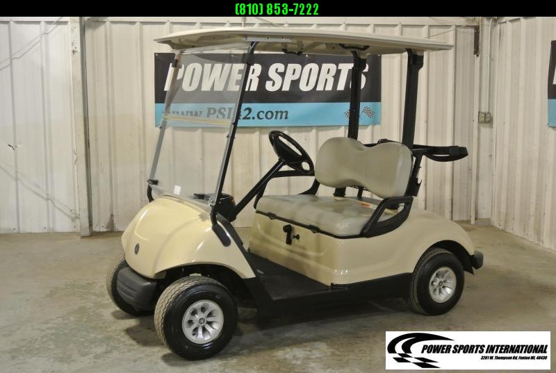 2015 YAMAHA DRIVE Gas Golf Cart in White #2212 2015 YAMAHA DRIVE Gas Golf Cart in White #2212