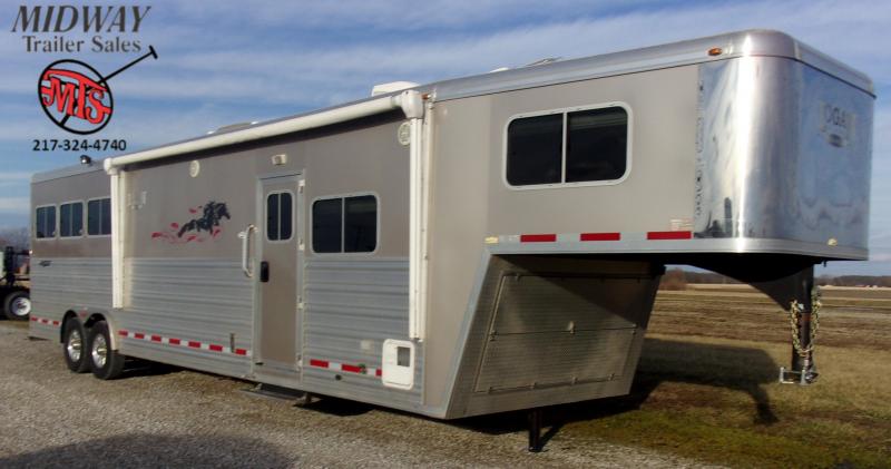 2014 Logan Coach Razor 813 3H w/ 13' SW LQ and 6' Slide 2014 Logan Coach Razor 813 3H w/ 13' SW LQ and 6' Slide