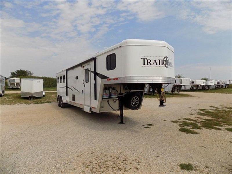 2019 Bison Trail Boss 7311 w/ Slide 2019 Bison Trail Boss 7311 w/ Slide
