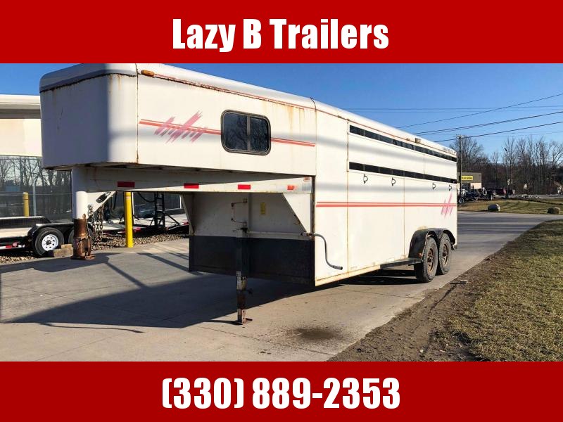 1998 Featherlite 4 Horse Gooseneck Horse Trailer 1998 Featherlite 4 Horse Gooseneck Horse Trailer